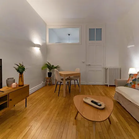 Le Thermale 2 - Design, Quartier Thermal Apartment